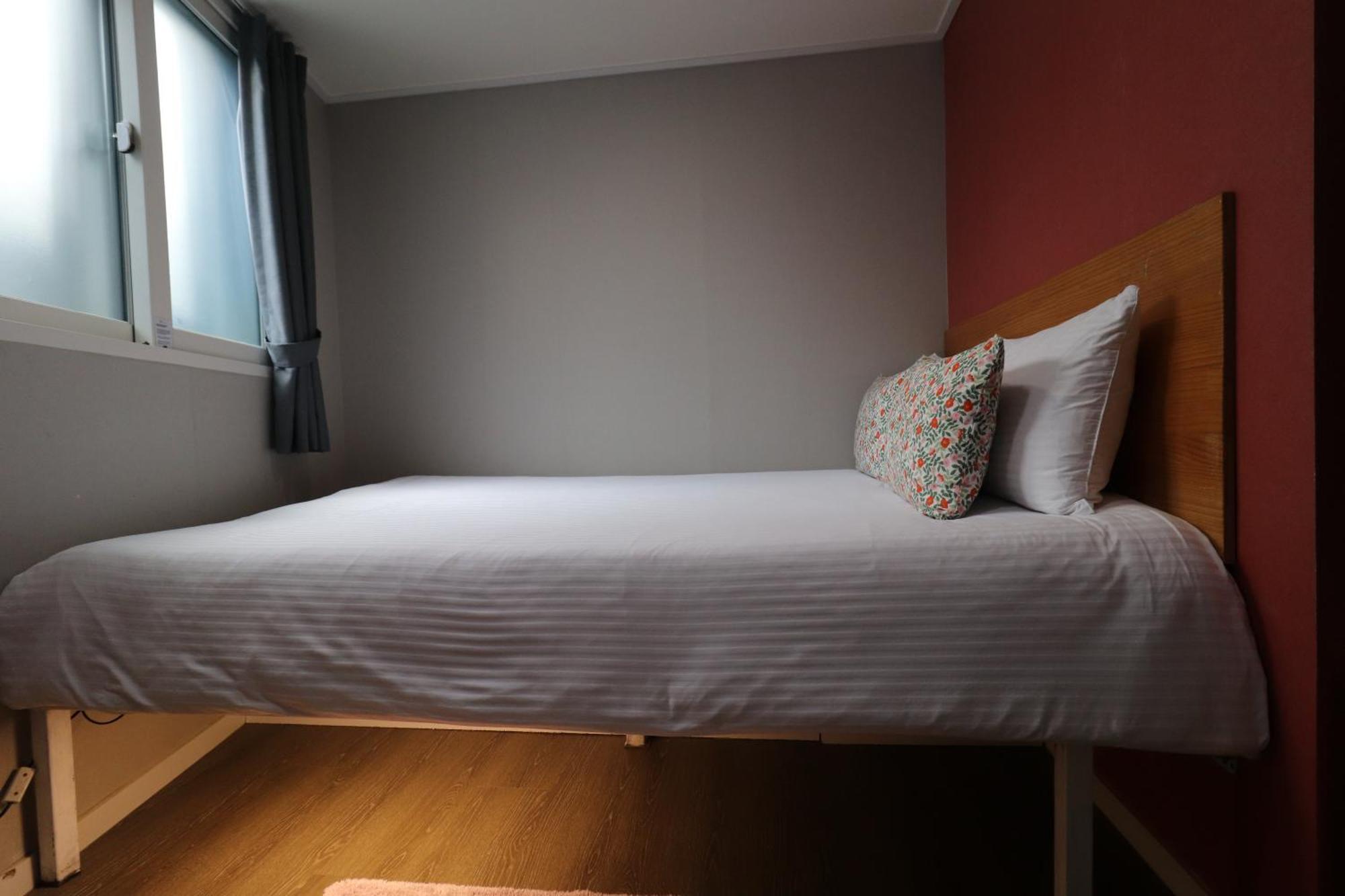 Hah Guesthouse Сеул Экстерьер фото