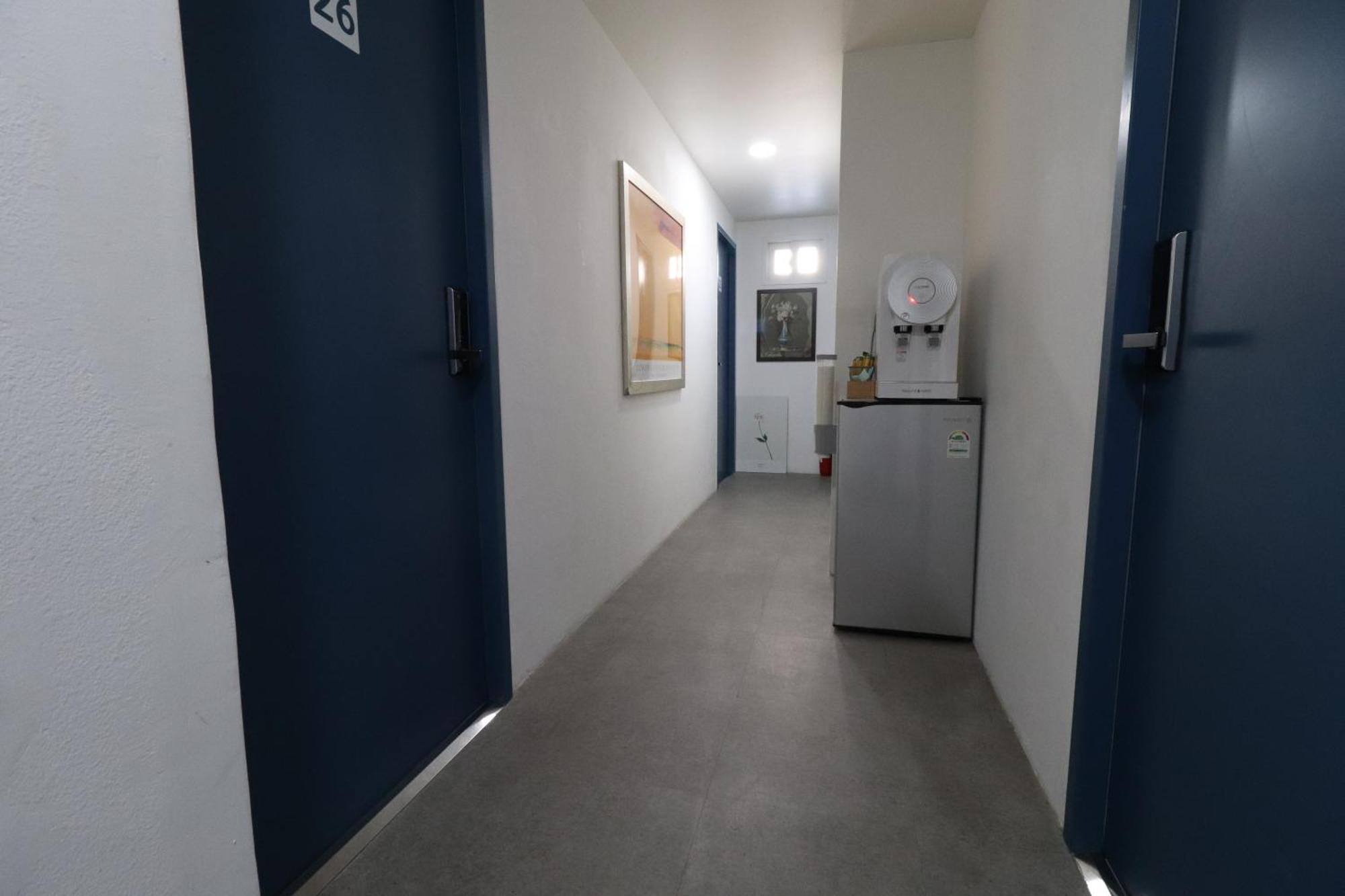 Hah Guesthouse Сеул Экстерьер фото