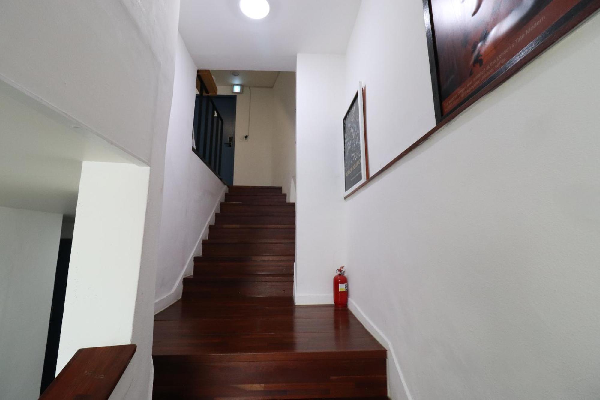 Hah Guesthouse Сеул Экстерьер фото
