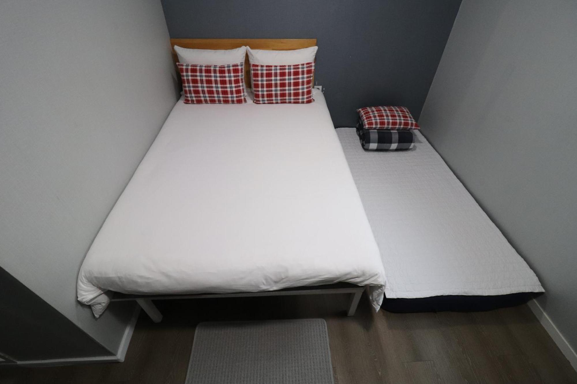 Hah Guesthouse Сеул Экстерьер фото
