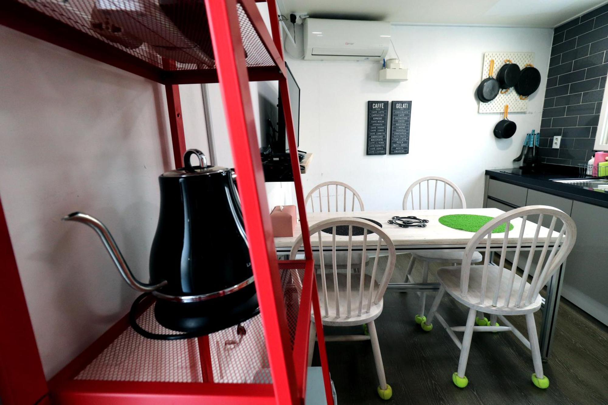 Hah Guesthouse Сеул Экстерьер фото