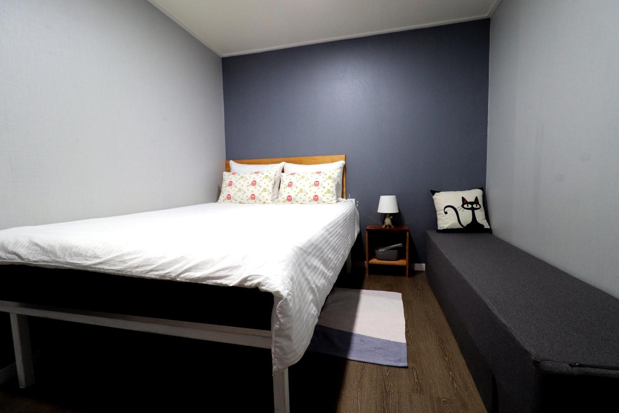 Hah Guesthouse Сеул Экстерьер фото